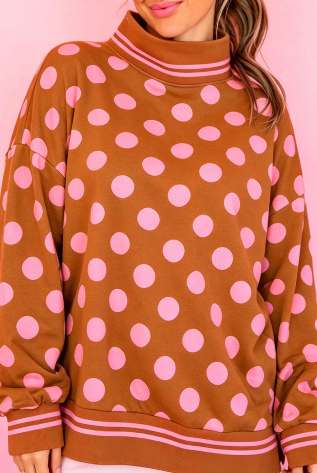 *PREORDER* Big Dots Sweatshirt