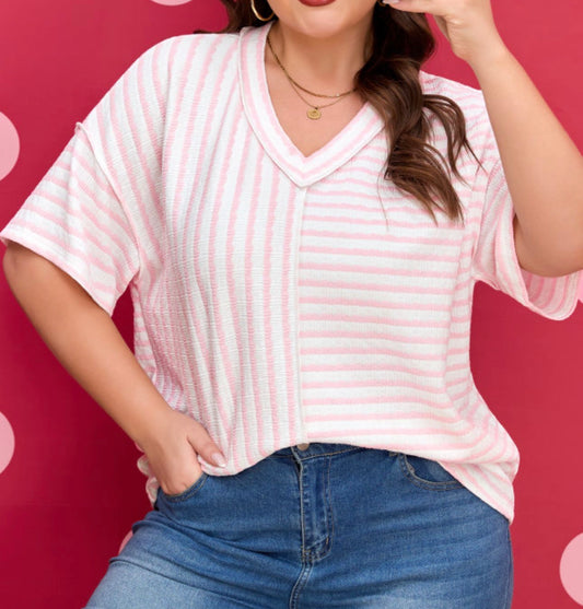 *PREORDER* Neelie Plus Top