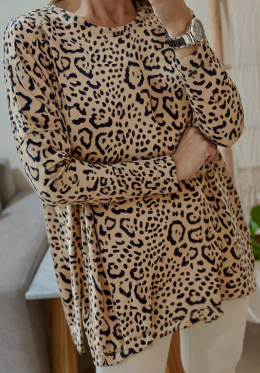 *PREORDER* Leo Top